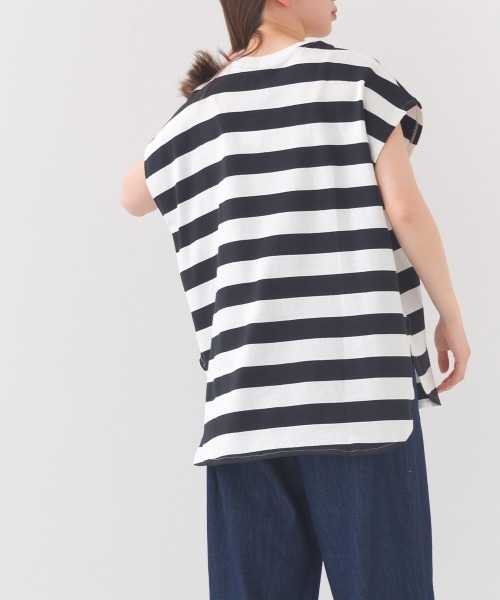 OMNES(オムネス)の「【接触冷感】 10番単ボーダーフレンチスリーブプルオーバー(Tシャツ/カットソー・レディース・ブルー/ホワイト×ブラック/ホワイト×ブルー/グレー系その他/ホワイト系その他/ホワイト×ネイビー・FREE)」の18枚目の写真
