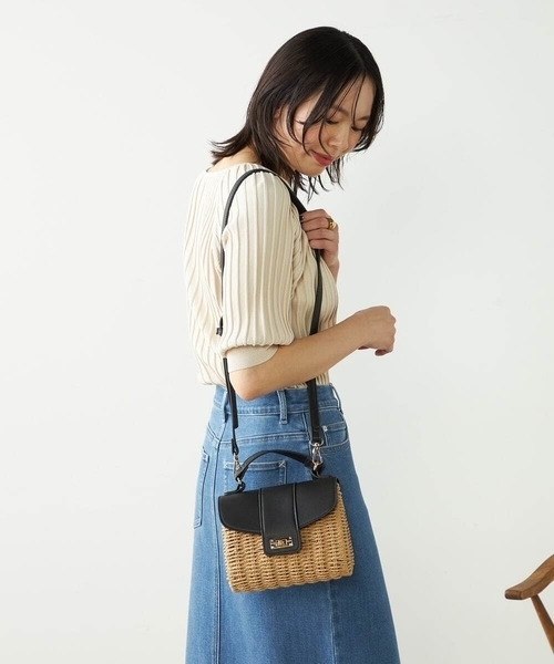 a.v.v（アーヴェヴェ）の「かごフラップハンドバッグ（かごバッグ・レディース・アイボリー/ブラック・38）」の15枚目の写真