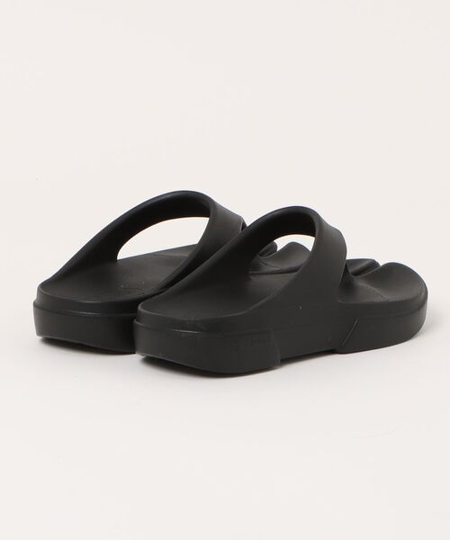 PAES(ペイズ)の「PAES Flipflop Basic Line PAES_01_Flip_Flop_B_(サンダル・レディース・ベージュ/ブラック・23㎝/25㎝/24㎝/22cm)」の6枚目の写真