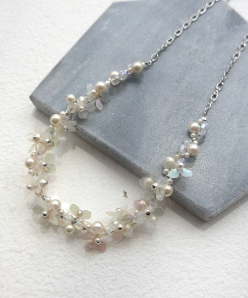 Dorry Doll(ドリードール)の「小花モチーフネックレス(ネックレス・レディース・シルバー/ゴールド・FREE)」の3枚目の写真