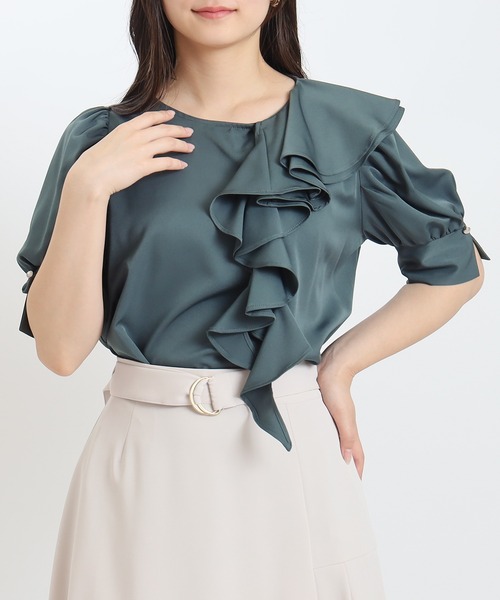 TRUDEA(トルディア)の「とろみアシメラッフルブラウス(シャツ/ブラウス・レディース・ブルーグリーン/ホワイト×ネイビー/ホワイト・MEDIUM)」の3枚目の写真