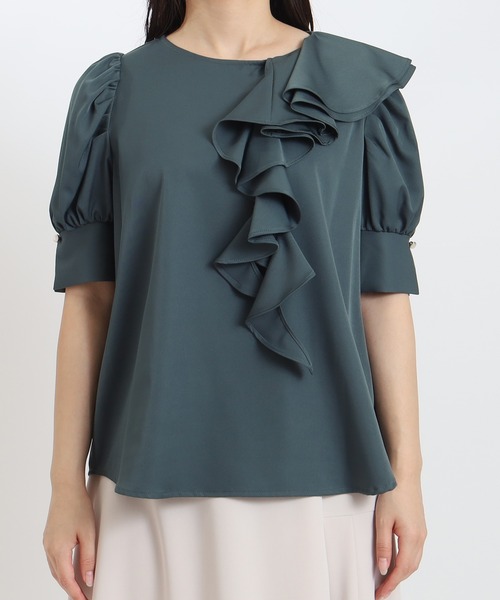 TRUDEA(トルディア)の「とろみアシメラッフルブラウス(シャツ/ブラウス・レディース・ブルーグリーン/ホワイト×ネイビー/ホワイト・MEDIUM)」の16枚目の写真