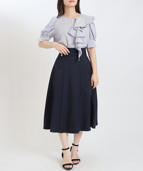 TRUDEA(トルディア)の「とろみアシメラッフルブラウス(シャツ/ブラウス・レディース・ブルーグリーン/ホワイト×ネイビー/ホワイト・MEDIUM)」の11枚目の写真