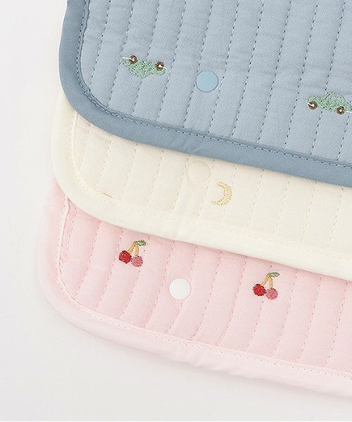 petit main（プティマイン）の「よだれカバー（抱っこ紐/ベルトカバー/スリング・キッズ・ライトブルー/アイボリー/ライトピンク・F）」の7枚目の写真