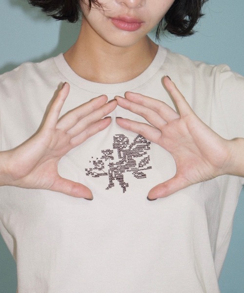 tシャツ 「 select 」cross-stitch angel T-shirt / クロスステッチ刺繍Tシャツ レディース select 】cross-stitch angel T-shirt / クロスステッチ刺繍T