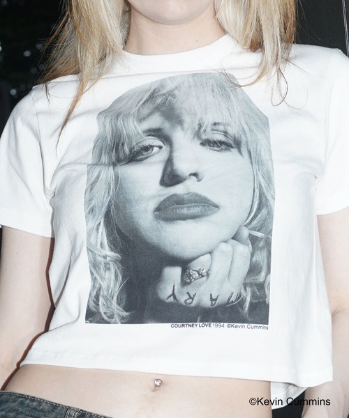 CULTURE SUPPLY(カルチャー サプライ)の「Photo Tee Courtney Love 2(Tシャツ/カットソー・メンズ・ホワイト/ブラック・MEDIUM/LARGE/X-LARGE/SHORT)」の10枚目の写真