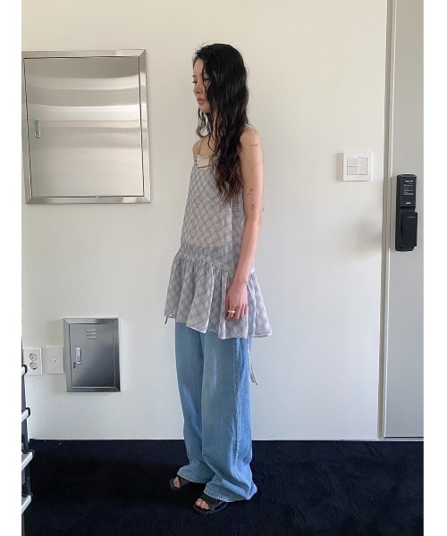 Didot.showroom（ディドット ショールーム）の「シアーチェックレイヤーキャミミニワンピ（ワンピース・レディース・グレー/ブラック・FREE）」の13枚目の写真