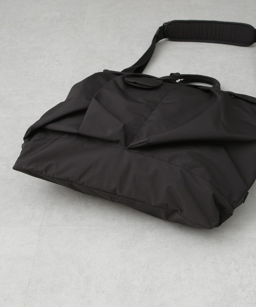 NANO universe（ナノユニバース）の「｢NJ/CLUB｣ SML別注ヘルメットバッグ（ショルダーバッグ・メンズ・グレー/ライトブラウン/ブラック・FREE）」の11枚目の写真