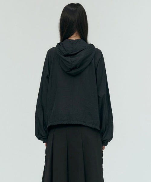 PLACE STUDIO（プレイススタジオ）の「PLACE STUDIO／シャーリング2WAYジャケット（ブルゾン・レディース・グレー/ブラック・FREE）」の14枚目の写真