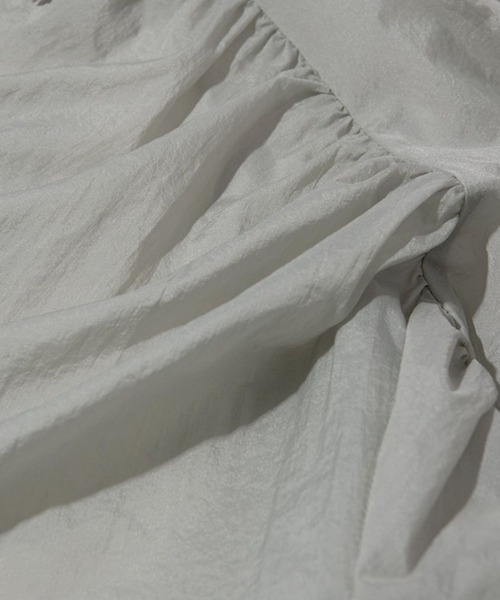 PLACE STUDIO（プレイススタジオ）の「PLACE STUDIO／シャーリング2WAYジャケット（ブルゾン・レディース・グレー/ブラック・FREE）」の21枚目の写真