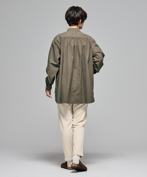 KRIFF MAYER Lady's Collection（クリフメイヤーレディースコレクション）の「【綿100％】ビエラノーカラーシャツ（シャツ/ブラウス・レディース・カラフル/チャコール/モカ/ナチュラル/オリーブ・MEDIUM/LARGE）」の20枚目の写真