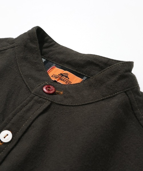 KRIFF MAYER Lady's Collection（クリフメイヤーレディースコレクション）の「【綿100％】ビエラノーカラーシャツ（シャツ/ブラウス・レディース・カラフル/チャコール/モカ/ナチュラル/オリーブ・MEDIUM/LARGE）」の21枚目の写真