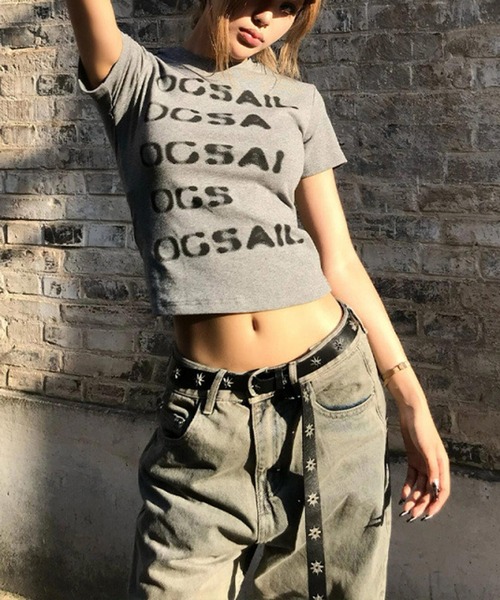 MEMECLE(メメクル)の「【 MEMECLE / メメクル 】レタリング プリントロゴTシャツ(Tシャツ/カットソー・レディース・ブラック/ホワイト/グレー・S/M)」の14枚目の写真
