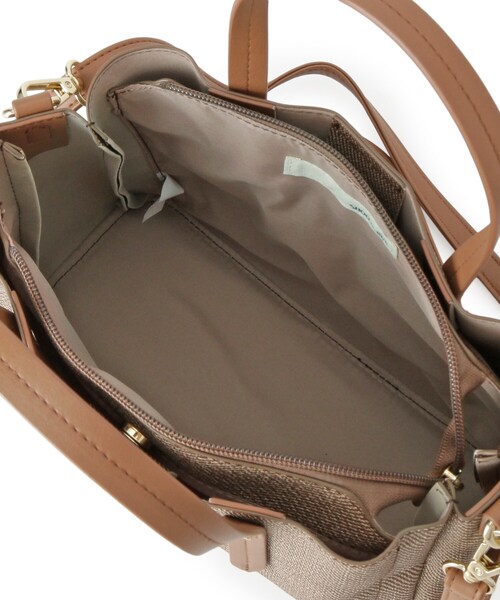 SHOO・LA・RUE(シューラルー)の「【2WAY】キャンバス風合皮トート(トートバッグ・レディース・ベージュ系4/ブラック系4/ブラウン系5・00)」の6枚目の写真