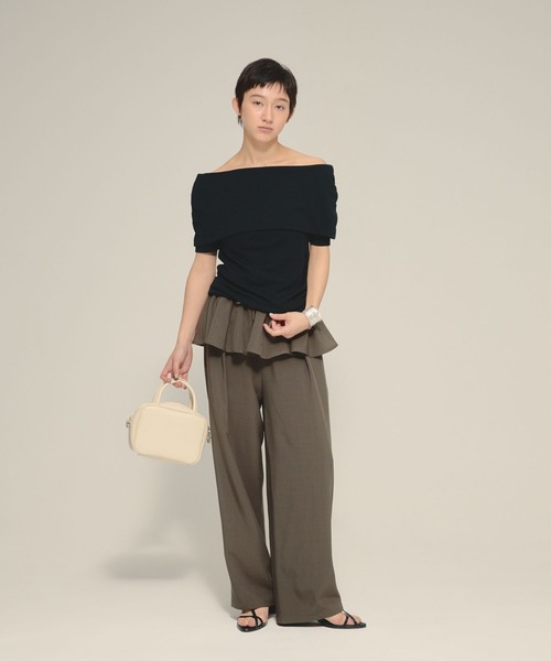 eL(エル)の「【eL】Wrap Off Shoulder Pullover/576988(Tシャツ/カットソー・レディース・グレー/オフホワイト/ブラック・FREE)」の9枚目の写真