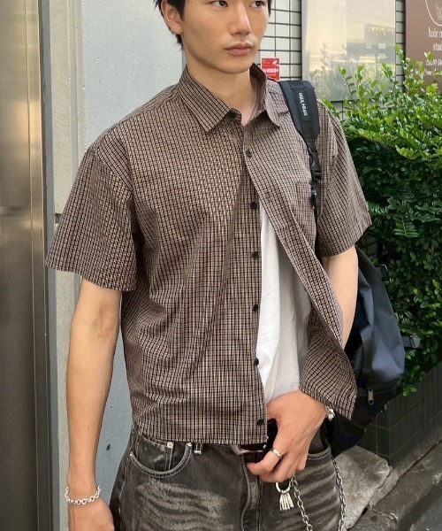 Chikashitsu +（チカシツプラス）の「【Chikashitsu +】cropped check half sleeve shirt / 【チカシツプラス】クロップドチェック半袖シャツ（シャツ/ブラウス・メンズ・ブラウン/ブラック/スカイブルー・ONE SIZE）」の3枚目の写真