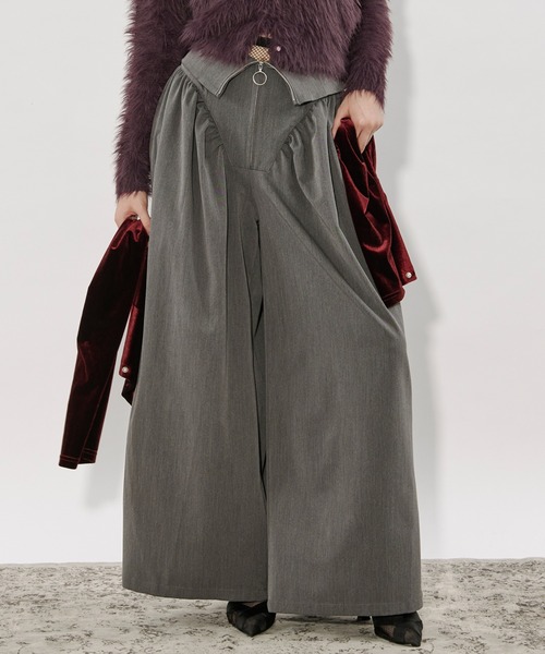 Ezick(エジック)の「2way corset リングジップワイドパンツ(スラックス・レディース・グレー/ブラック・SMALL/MEDIUM)」の2枚目の写真