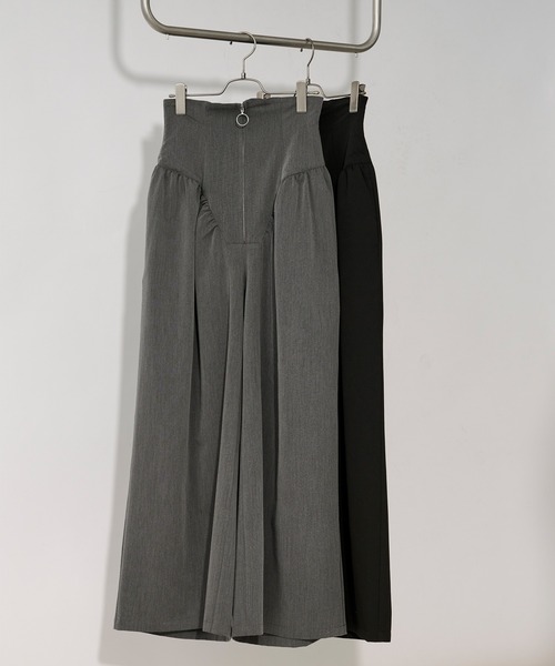 Ezick(エジック)の「2way corset リングジップワイドパンツ(スラックス・レディース・グレー/ブラック・SMALL/MEDIUM)」の16枚目の写真