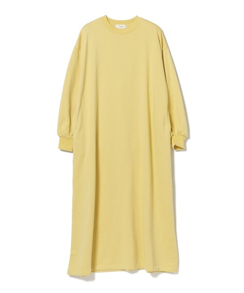 BEAMS HEART（ビームスハート）の「オーバーサイズ スウェットワンピース（ワンピース・レディース・チャコールグレー/イエロー/サックスブルー・FREE）」の12枚目の写真