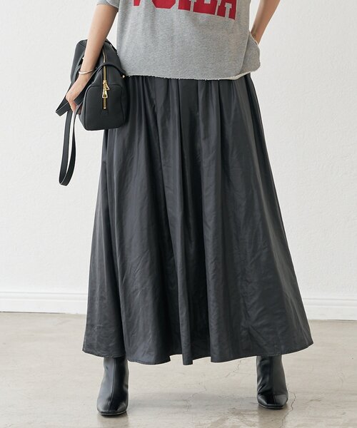 RIVE DROITE(リヴドロワ)の「【上品な光沢感】グロッシーギャザースカート(スカート・レディース・ブラック/ブラウン・38/36)」の13枚目の写真