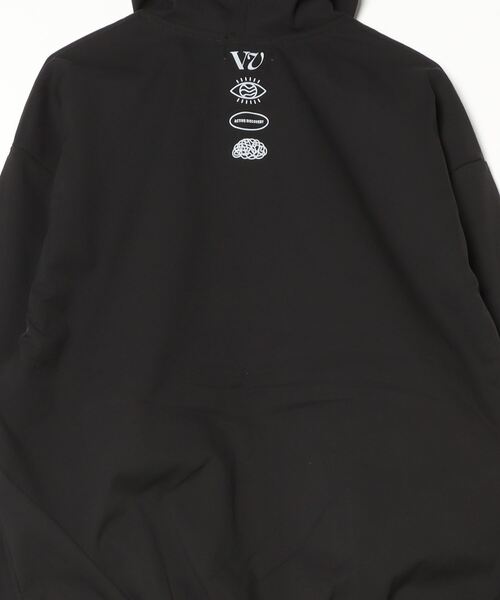 Rivvia PROJECTS(リヴィアプロジェクツ)の「【Rivvia Projects】GAMING ZIP HOODIE(パーカー・メンズ・グレー/チャコール/ブラック・MEDIUM/X-LARGE/LARGE)」の5枚目の写真