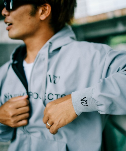 Rivvia PROJECTS(リヴィアプロジェクツ)の「【Rivvia Projects】GAMING ZIP HOODIE(パーカー・メンズ・グレー/チャコール/ブラック・MEDIUM/X-LARGE/LARGE)」の12枚目の写真