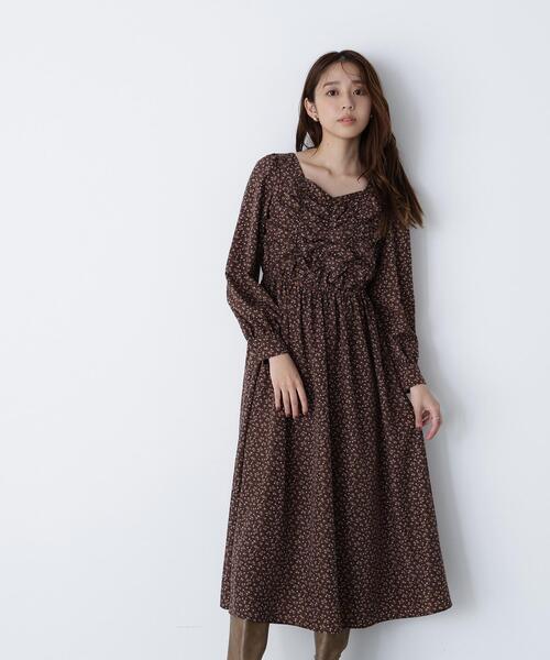 NATURAL BEAUTY BASIC(ナチュラルビューティーベーシック)の「◇ミニフラワーシャーリングワンピース(ワンピース・レディース・ブラック系その他/ブラウン系その他・MEDIUM/P/S)」の1枚目の写真