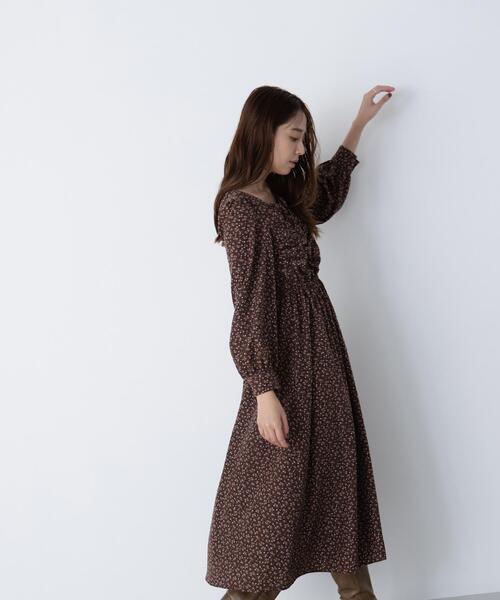 NATURAL BEAUTY BASIC(ナチュラルビューティーベーシック)の「◇ミニフラワーシャーリングワンピース(ワンピース・レディース・ブラック系その他/ブラウン系その他・MEDIUM/P/S)」の19枚目の写真