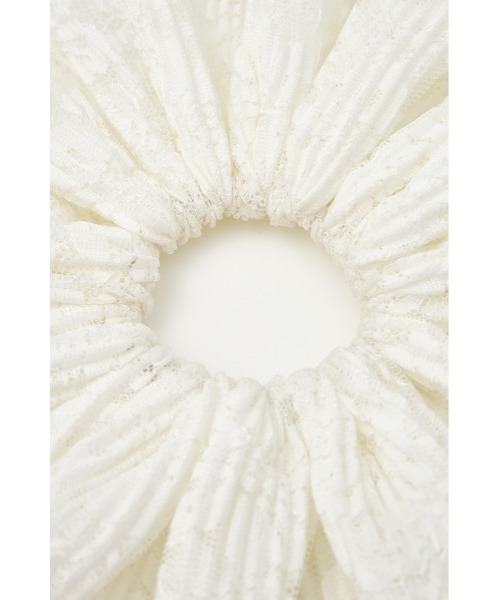 SLY（スライ）の「LACY SCRUNCHIE レーシー スクランチ（シュシュ・レディース・アイボリー/ブラック・FREE）」の6枚目の写真