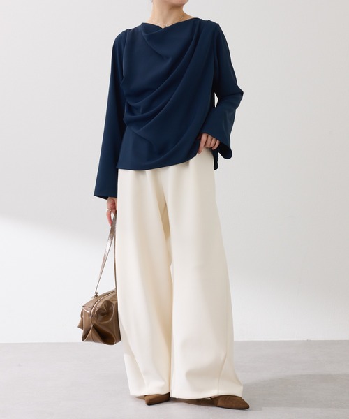 COLLAGE GALLARDAGALANTE（コラージュガリャルダガランテ）の「フロントドレープブラウス（シャツ/ブラウス・レディース・ネイビー/アイボリー・FREE）」の11枚目の写真