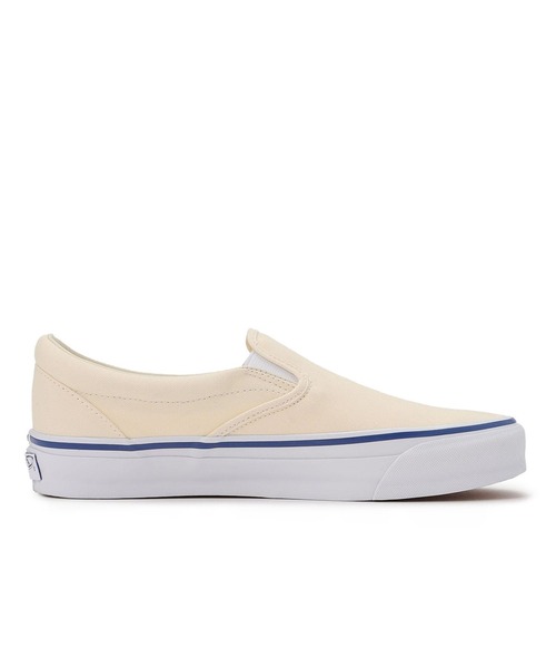 VANS(バンズ)の「PREMIUM SLIP-ON REISSUE 98 VN000CSEOFW(スリッポン・メンズ・ホワイト・6h/6/5h/5/12/10h/10/9/8h/8/7h/7/4h/9h/11)」の2枚目の写真