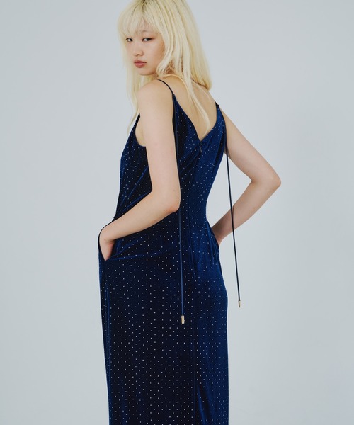 ANDRESD（アンドレスド）の「カーヴドスクエアベロアドレス / curved