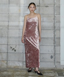 ANDRESD(AhXh)̃J[hXNGAxAhX / curved square velour dress(hX)