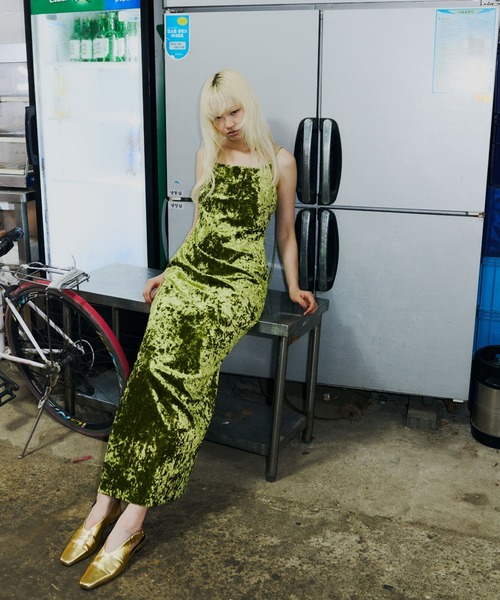 curved square velour dress アンドレスドANDRÉSD カーヴドスクエアベロアドレス / curved square velour dress（ドレス