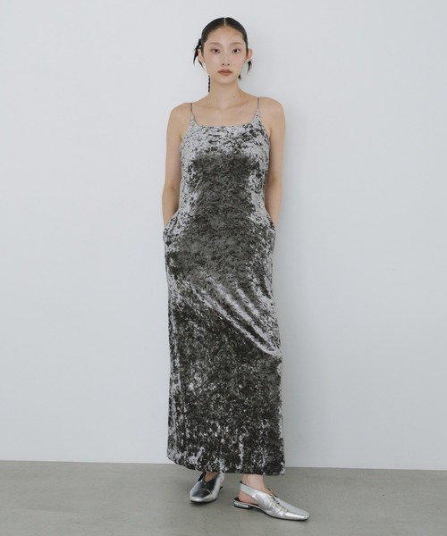 カーヴドスクエアベロアドレス / curved square velour dress（ドレス