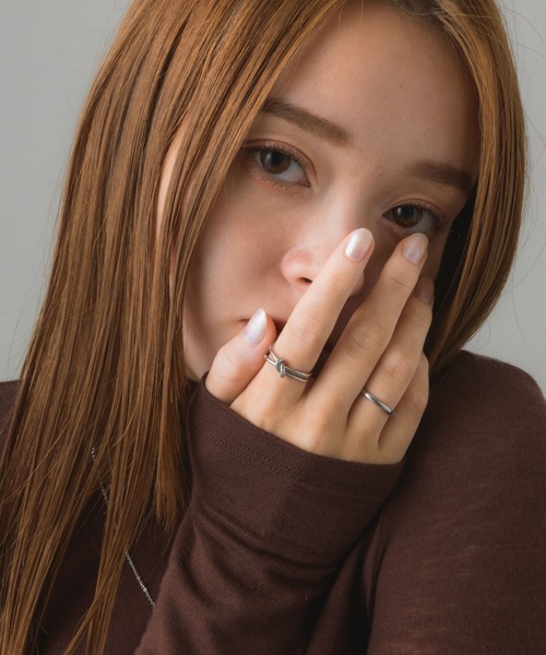 muku（ムク）の「RING/STRING KNOT（リング・レディース・シルバー/ゴールド・FREE）」の2枚目の写真