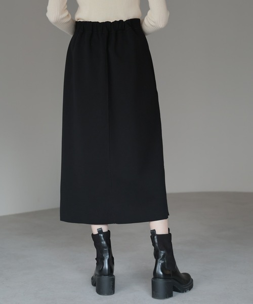 新品タグ付き⭐️完売品❤️2025新作XXS ブラック　ANEWスカート amini（アミニ）の「【2025 AW】リバーシブルジップスカート（スカート