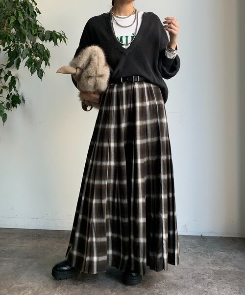 DouDou（ドゥドゥ）の「スキッパープルオーバー（ニット/セーター・レディース・モカ/ベージュ/チャコールグレー・FREE）」の5枚目の写真