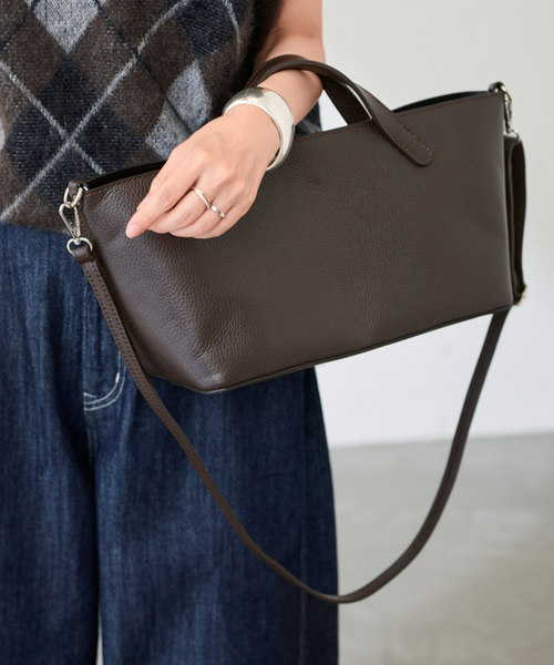 FRAMeWORK（フレームワーク）の「AULENTTI/オウレンティ フナガタSHOULDERツキトート（トートバッグ・レディース・ブラック/ブラウン・FREE）」の11枚目の写真