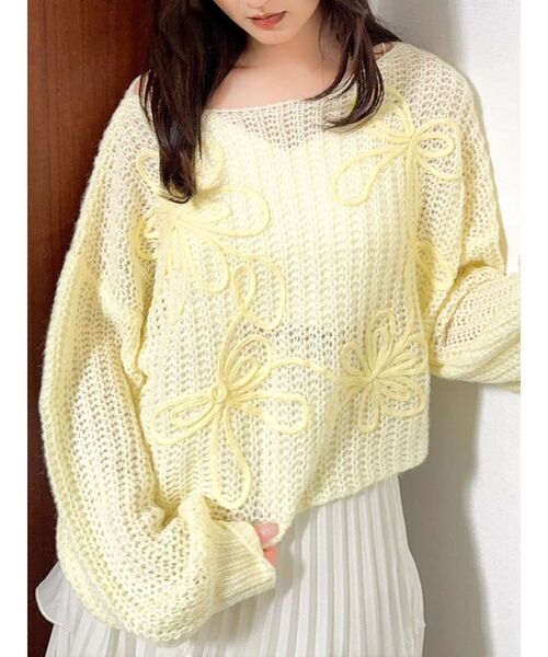 dazzlin（ダズリン）の「モヘアライクルーズニット（ニット/セーター・レディース・パープル/オフホワイト/ピンク/イエロー/ブルー・FREE）」の4枚目の写真