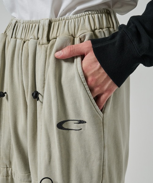 CPG(シーピージー)の「【CPG】CPG ANOMALY CORD SWEAT PANTS(カーゴパンツ・メンズ・ブラック/グレー・L/M)」の21枚目の写真