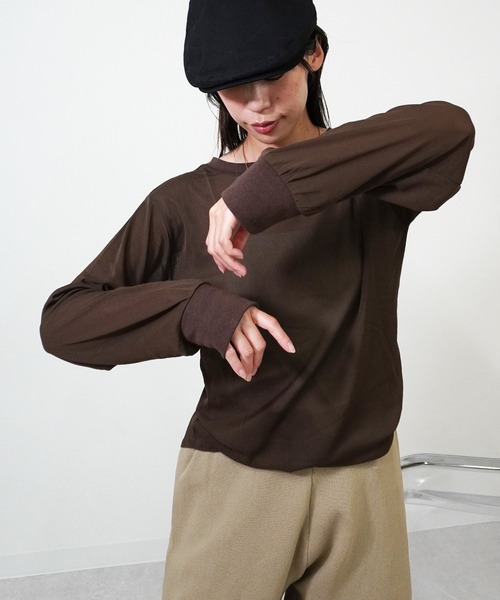 gossara(ゴサラ)の「【シンプル派におすすめ】前後2WAYヘンリーロンT(Tシャツ/カットソー・レディース・チャコール/ブラウン/オフホワイト/ブラック・FREE)」の14枚目の写真