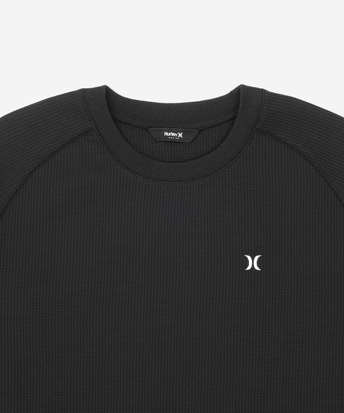 Hurley (ハーレー)の「【Hurley/ハーレー】レディースヘビーウェイトサーマルロングTシャツ ワンポイント 吸水速乾 オーバーサイズシルエット THERMAL LS TEE(Tシャツ/カットソー・レディース・ブラック/オフホワイト/マルーン・SMALL/MEDIUM/LARGE)」の13枚目の写真