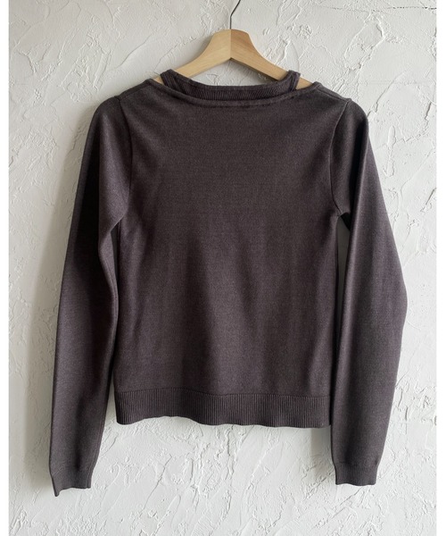 She's Closet(シーズクローゼット)の「タンクトップレイヤード風深Vネック長袖ニットトップス(ニット/セーター・レディース・ブラウン/チャコールグレー/アイボリー/ブラック・FREE)」の12枚目の写真