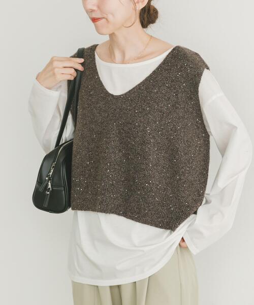 ITEMS URBANRESEARCH（アイテムズ アーバンリサーチ）の「スパンコールVネックニットベスト（ニット/セーター・レディース・ブラック/ブラウン/ホワイト・FREE）」の19枚目の写真