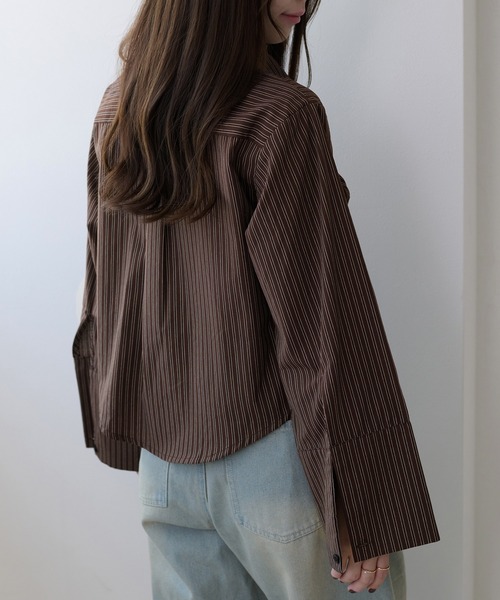 apres jour clair(アプレジュールクレア)の「【apres jour clair】シャーリングデザインシャツ(シャツ/ブラウス・レディース・アイボリー/ブラウン系その他/ベージュ・X-LARGE/フリー)」の15枚目の写真