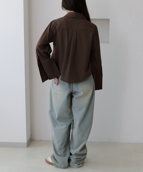 apres jour clair(アプレジュールクレア)の「【apres jour clair】シャーリングデザインシャツ(シャツ/ブラウス・レディース・アイボリー/ブラウン系その他/ベージュ・X-LARGE/フリー)」の19枚目の写真