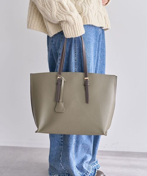 Green　Parks（グリーンパークス）の「・KOSSORECO バイカラーA4トート（トートバッグ・レディース・カーキ/グレイッシュベージュ/チャコールグレー・FREE）」の15枚目の写真