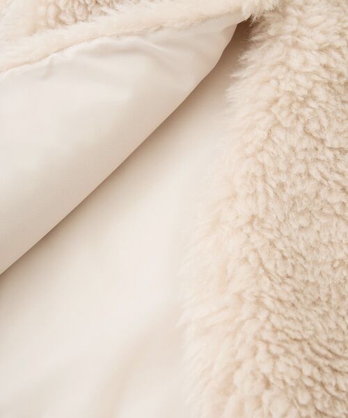 ELENCARE DUE（エレンカーレデュエ）の「・ELENCARE DUE シープファーベスト（ベスト・レディース・チャコールグレー/ライトベージュ/グレイッシュベージュ・FREE）」の13枚目の写真