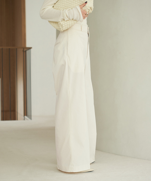 plage（プラージュ）の「T/C wide chinos パンツ（チノパンツ・レディース・ベージュ/ホワイト・34/36/38）」の8枚目の写真